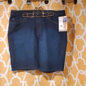 NWT *Lee* Bermuda jean shorts
